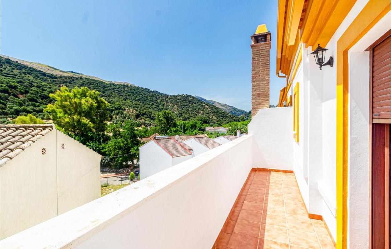 Amazing Home In Benaojan With Kitchenette Zewnętrze zdjęcie
