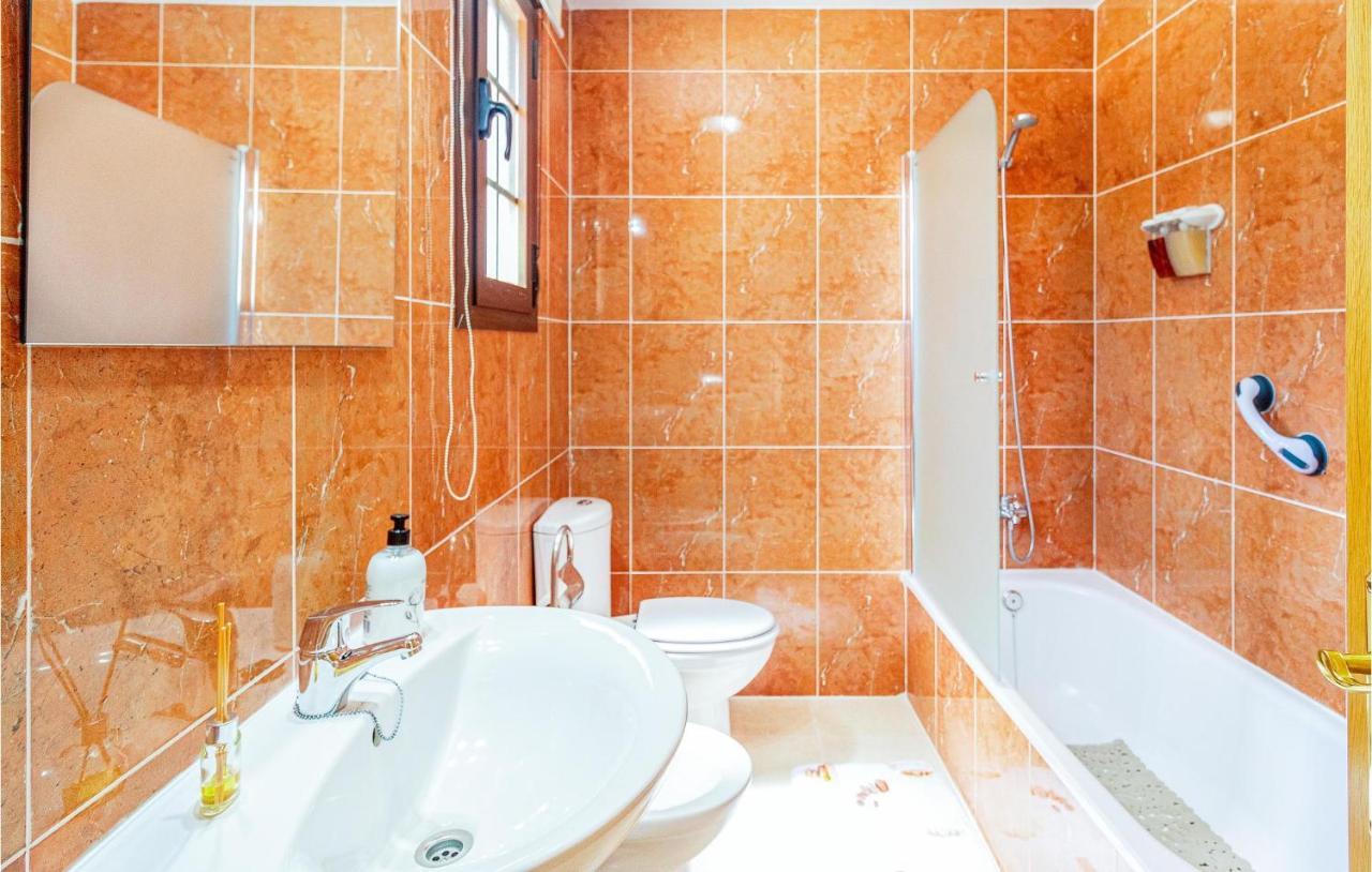 Amazing Home In Benaojan With Kitchenette Zewnętrze zdjęcie